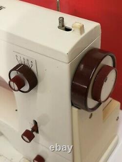 Bernina 807 Minimatic Heavy Duty Sewing machine BARGIN