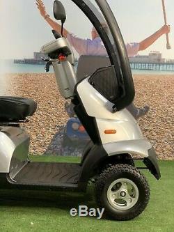 CHRISTMAS SALE TGA Breeze S4 ALL TERRAIN MOBILITY SCOOTER With Hardtop