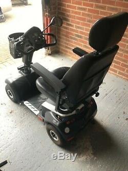 Drive Envoy 8+ Mobility Scooter, 4 wheeled shoprider, 8mph swivel seat