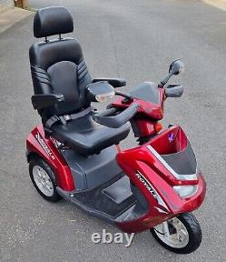 Heavy Duty On / Off Road Mobility scooter DRIVE HEARTWAY ROYALE 3. NEW BATTERIES