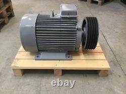 Industrial heavy duty 3 phase electric motor (VEM Germany). Refurbished