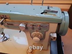 Jones Brother JA28 Heavy Duty 1969 Semi Industrial Electric Sewing Machine+Case