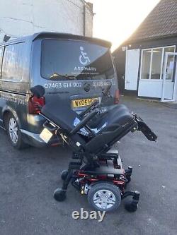 Powerchair Quantum Q6 Edge HD, Hardly used, heavy duty. Excellent condition