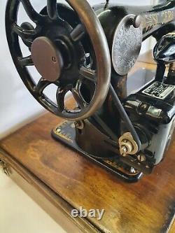 Singer 15K Heavy Duty Electric Sewing Machine 1910