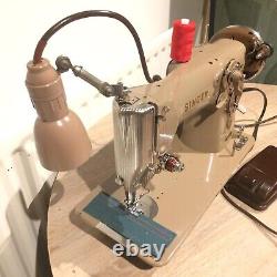 Singer 216G Zig Zag Heavy Duty Semi Industrial electric Sewing Machine