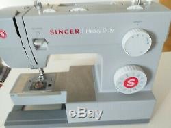 Singer 4423 Heavy Duty Sewing Machine Used Condition