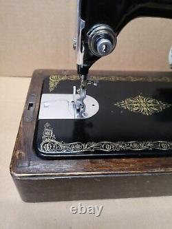 Singer 99k Heavy Duty Electric Sewing Machine Vintage Antique 1114