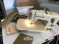 Swiss Bernina 730 Heavy Duty Sewing Machine Zig Zag Ornamental Stitch Accessorie