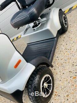 TGA Breeze 4 C Mid Size Road Legal Mobility Scooter 4 or 8 mph inc Warranty