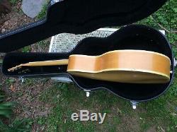 Vintage 40-50s Harmony 515RU archtop Electric Guitar RARE with heavy duty case