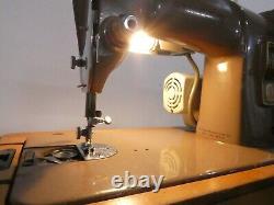 Vintage Singer 185K Electric Heavy Duty Sewing Machine with Lockable Case B25