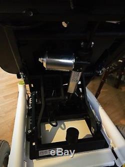 You-q Luca Fwd Electric Disabled Mobility Powerchair Wheelchair Unused 4mph